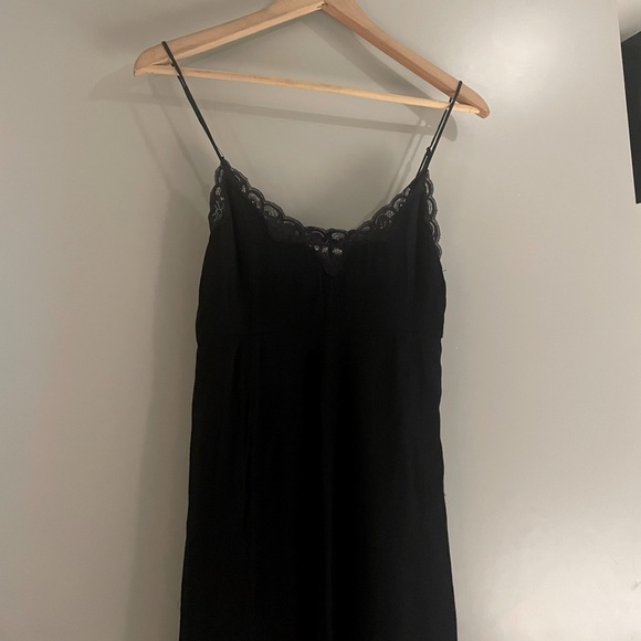 Black Wilfred Lace Trimmed Mini Dress | Aritzia | Size S - Picture 3 of 6